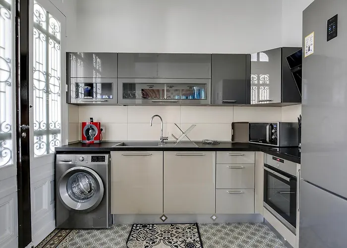 : 8 Pers, Proche Plage, Jardin, Parking, Wifi - Fr-1-474-275 *